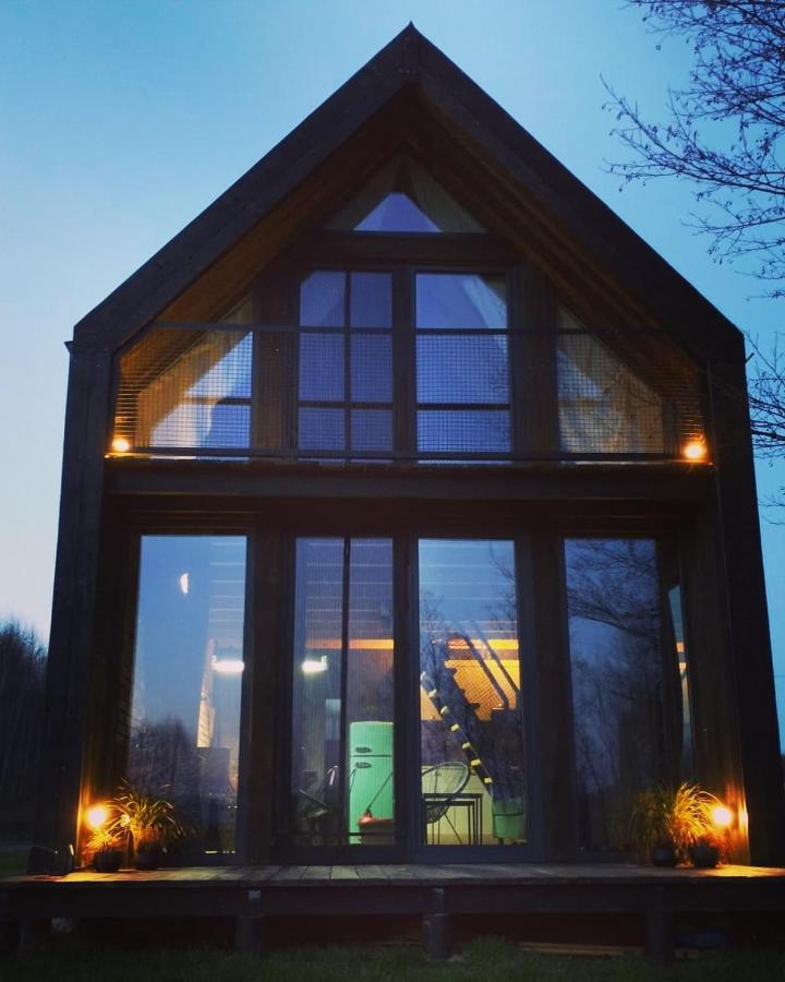 Miedzy Olchami Domek Nad Jeziorem. Noclegi Caloroczne. Cisza, Spokoj. Barczewo Exterior foto